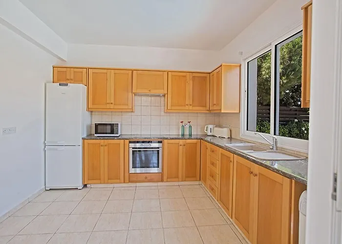 Eos, Modern 3bdr With Pool, Short Walk * Πρωταράς